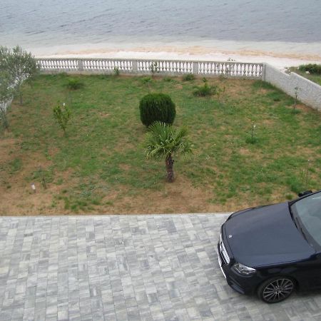 Apartmani Rudi Anić Buitenkant foto