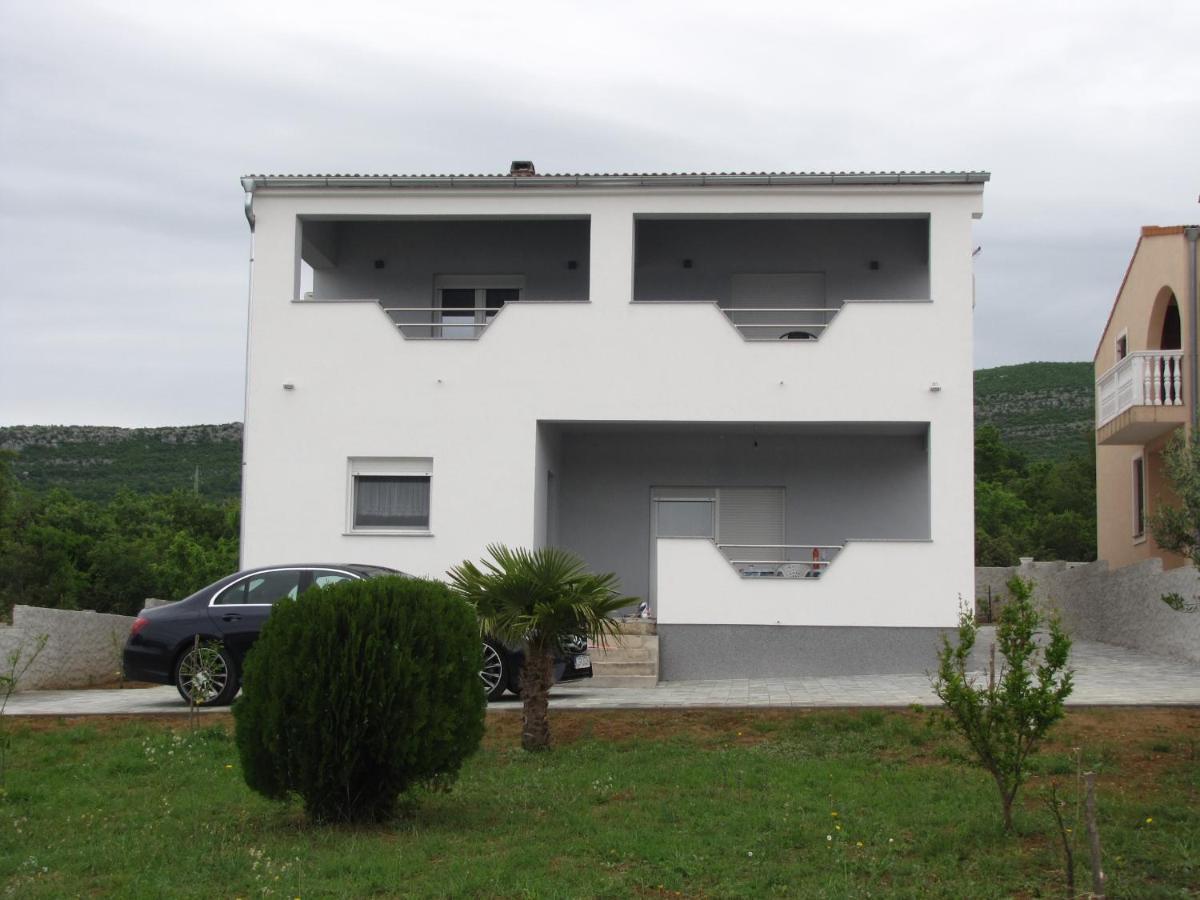 Apartmani Rudi Anić Buitenkant foto