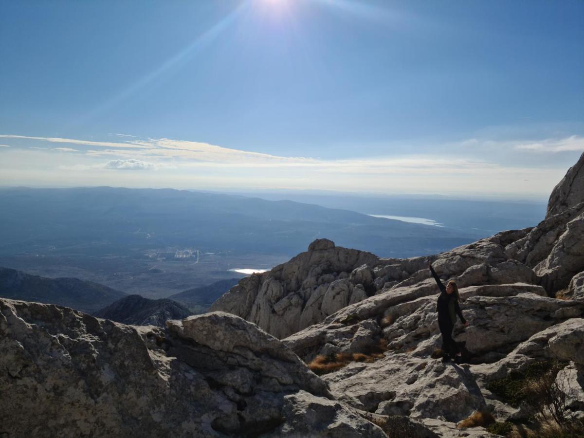 Apartmani Rudi Anić Buitenkant foto