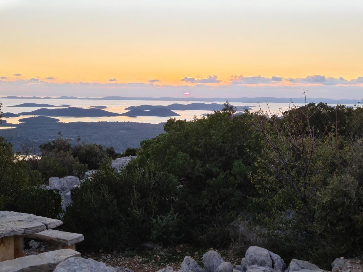 Apartmani Rudi Anić Buitenkant foto