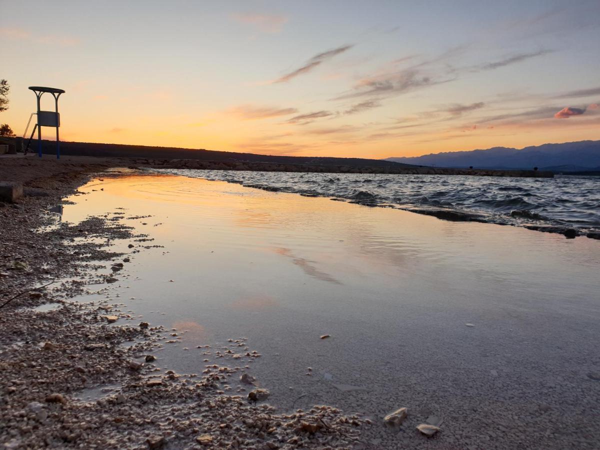 Apartmani Rudi Anić Buitenkant foto