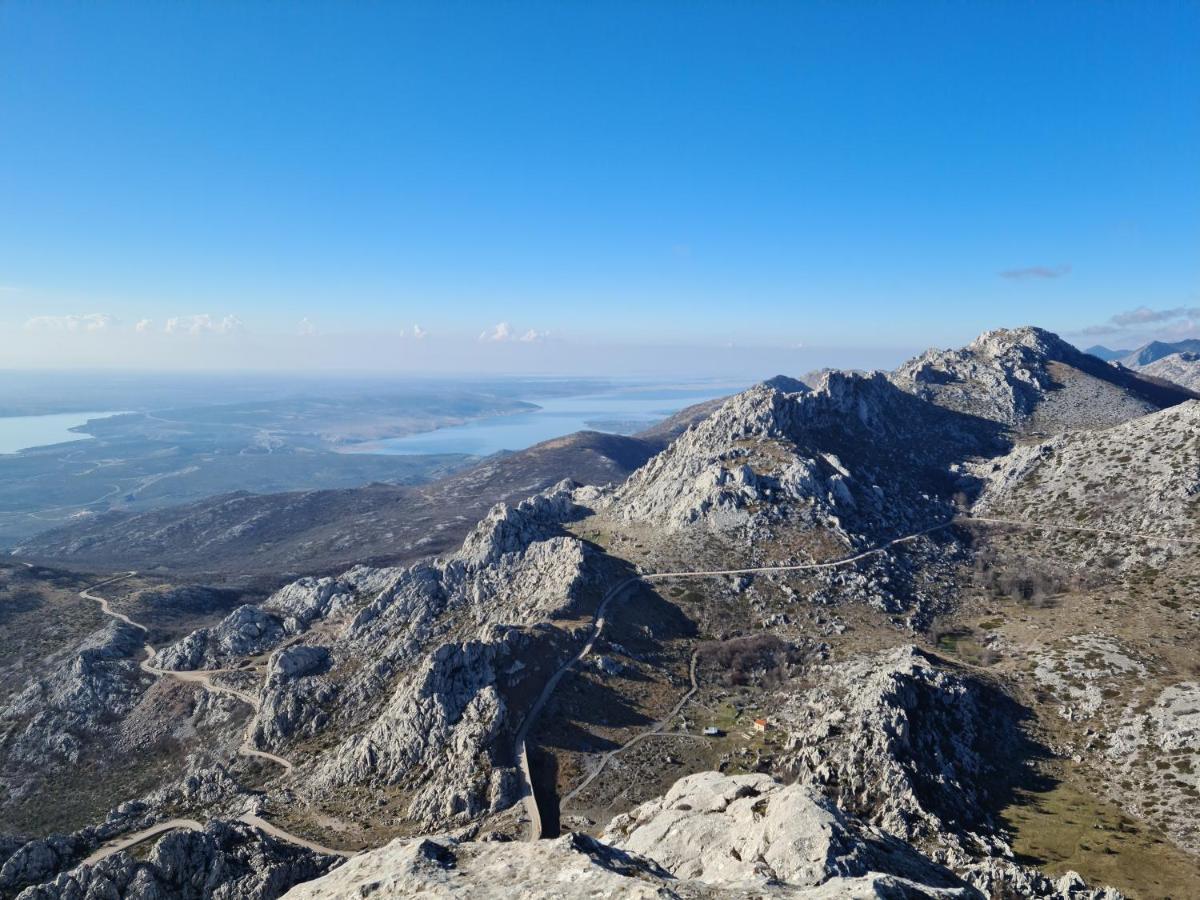 Apartmani Rudi Anić Buitenkant foto