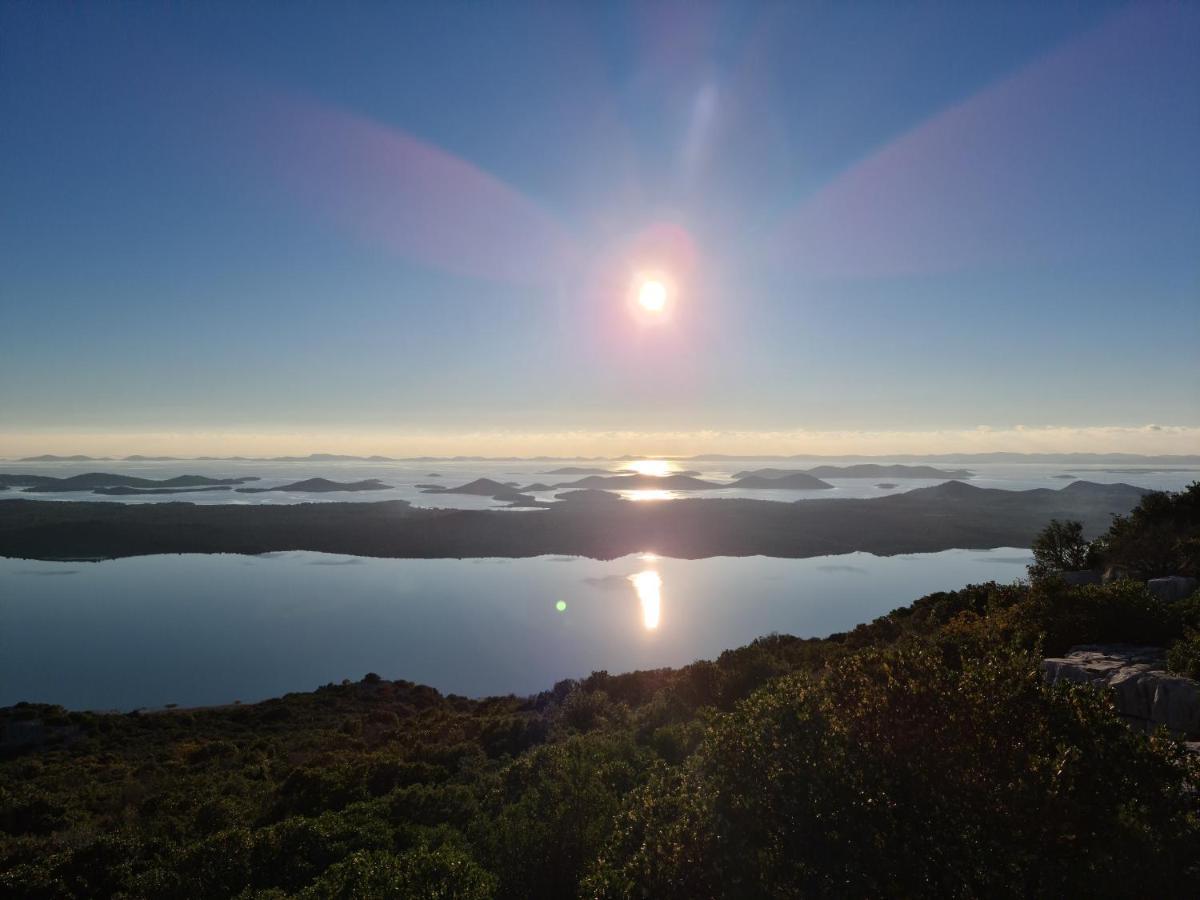 Apartmani Rudi Anić Buitenkant foto