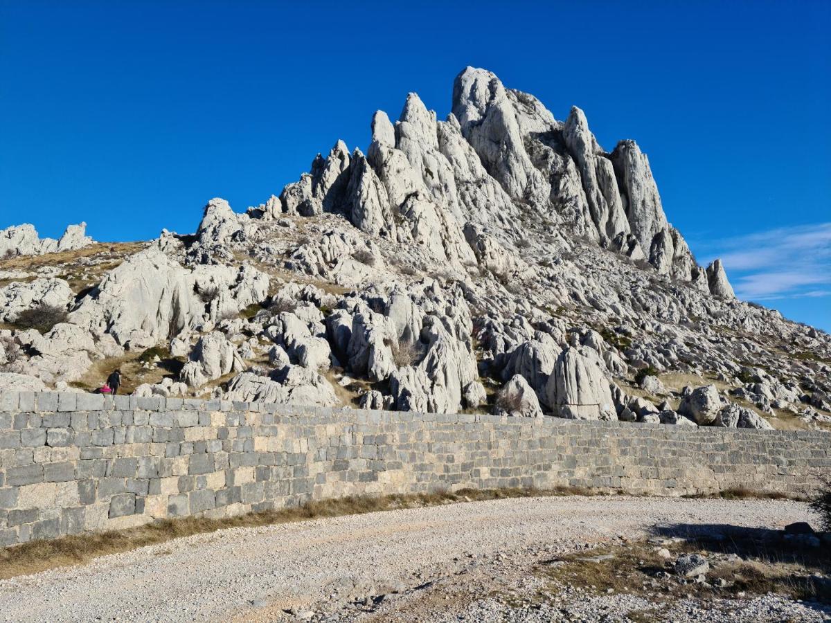 Apartmani Rudi Anić Buitenkant foto