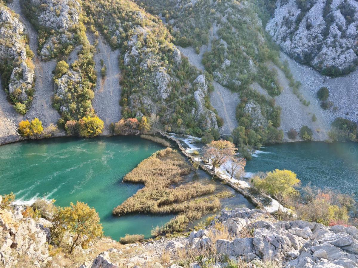 Apartmani Rudi Anić Buitenkant foto
